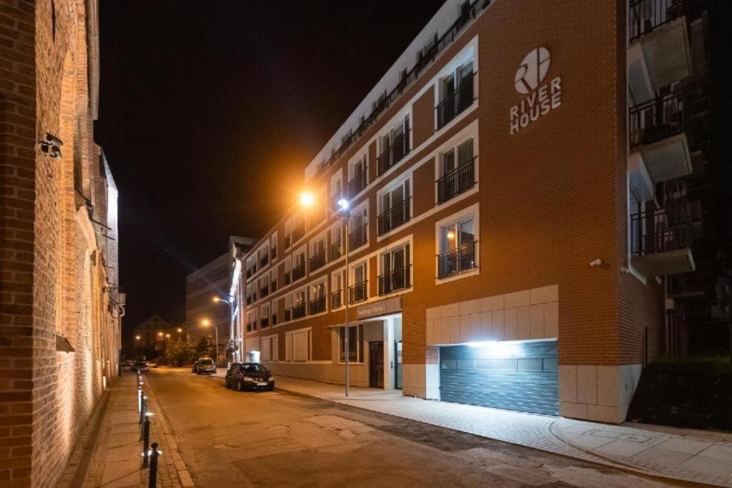 6000 Stare Bulwary No 1 Apartment *